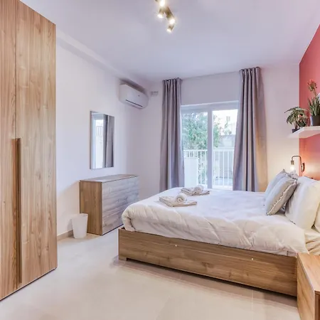 Urban Square Elite By 360 Estates *