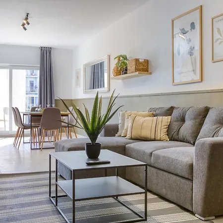 Urban Square Elite By 360 Estates