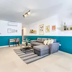 Urban Square Elite By 360 Estates Apartmán *