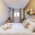 Urban Square Elite By 360 Estates Апартаменты