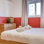 Urban Square Elite By 360 Estates Apartmán *