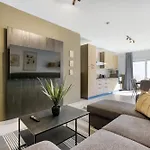 Urban Square Elite By 360 Estates Pietà