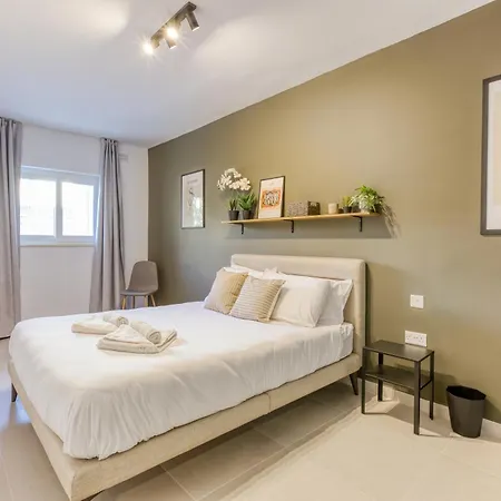 Urban Square Elite By 360 Estates Apartman