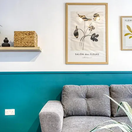 Urban Square Elite By 360 Estates Apartman Pietà