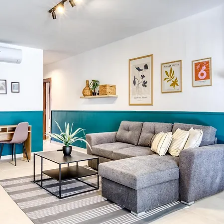 Urban Square Elite By 360 Estates