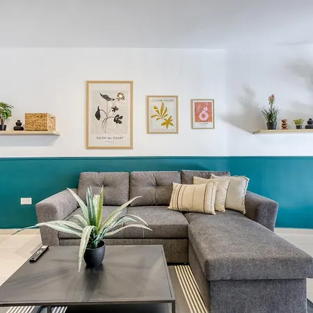 Urban Square Elite By 360 Estates Apartment