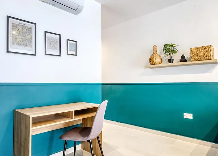 Urban Square Elite By 360 Estates *