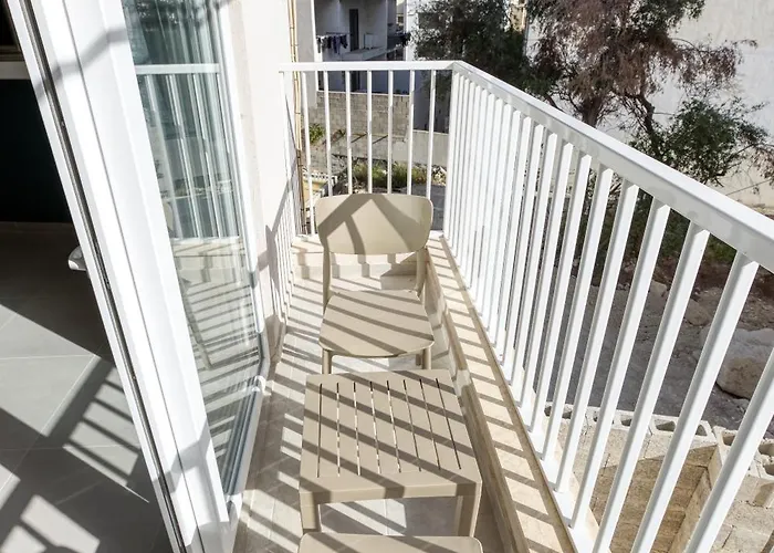 Urban Square Elite By 360 Estates Апартаменты *