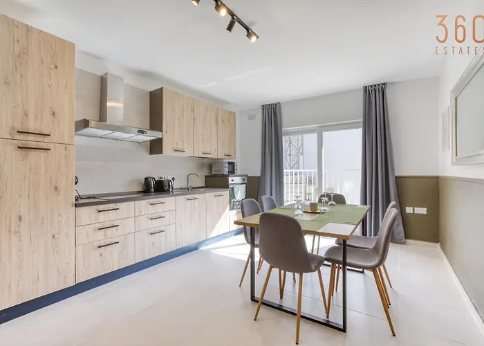 Urban Square Elite By 360 Estates