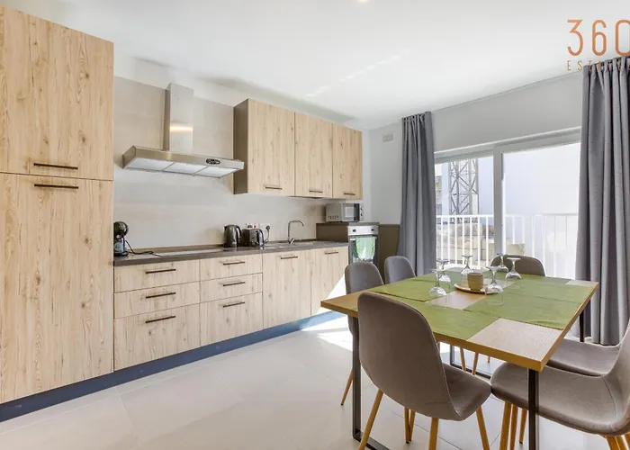 Urban Square Elite By 360 Estates *