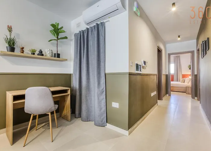 Urban Square Elite By 360 Estates Pieta